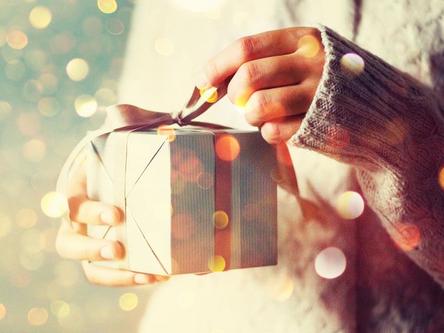 Holiday Gift Ideas 2002 that You Will Love To Give and are Made in Canada