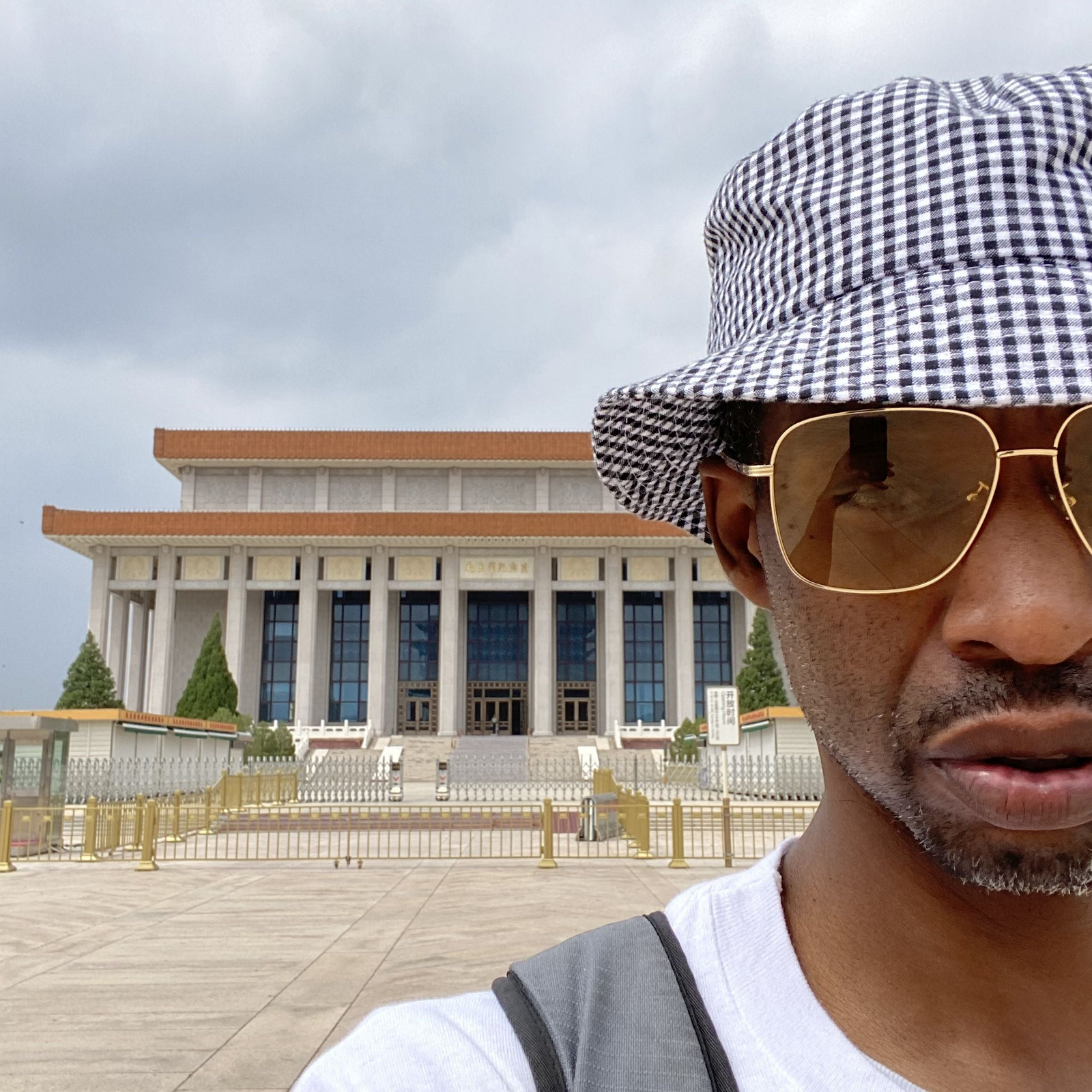 cotton print bucket hats, easy pack, easy wearing essential for traveling the world.-made in canada by puffin gear-upf50 sun protection