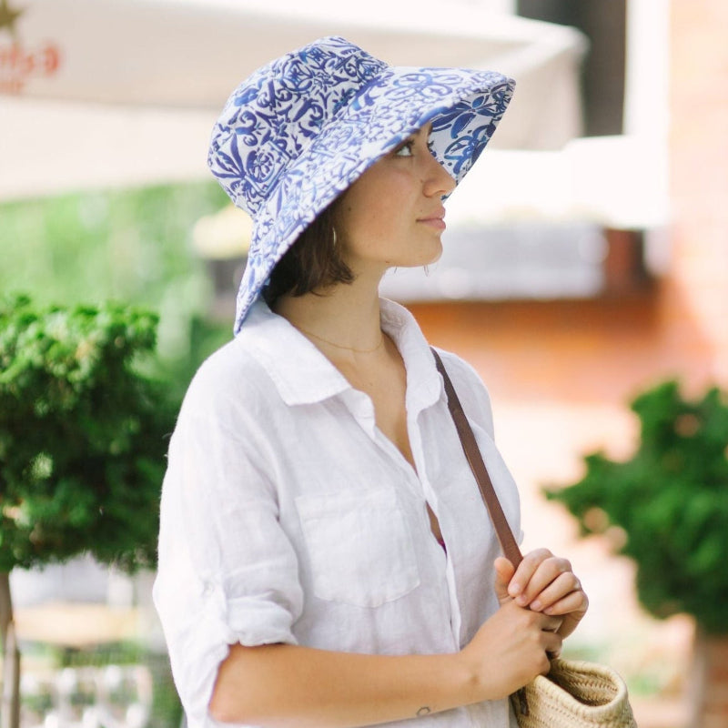 Courtyard Garden UPF50 Excellent Sun Protection Linen Wide Brim Hat-Made in Canada by Puffin Gear