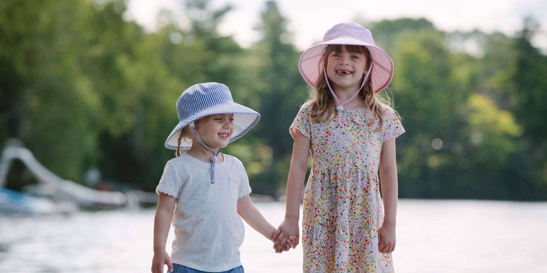 Kids UPF50 Sun Protection Hats Made in Canada by Puffin Gear, Linen, Organic Cotton, Prints, Oxford Cotton, Solar Nylon-Sustainably made, Hand-me-down quality, chin ties with toggles and break away clips keep hats safely in place. Machine Washable