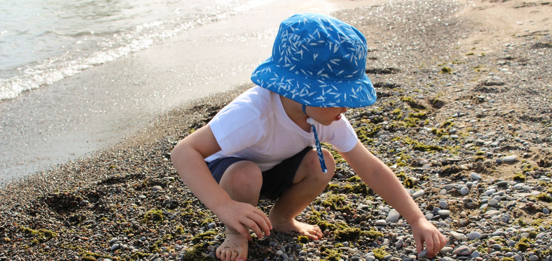 Organic Cotton kids sun hat rated upf50 sun protection the highest rating available-made in canada by puffin gear- minnow print by Charlie Harper