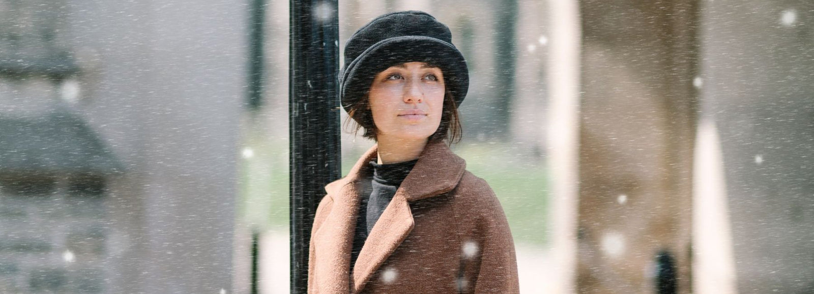 Polartec Fleece Rolled Brim Hat that doesn't mess your hair.  Roll brim down to cover ears. Made in Canada by Puffin Gear