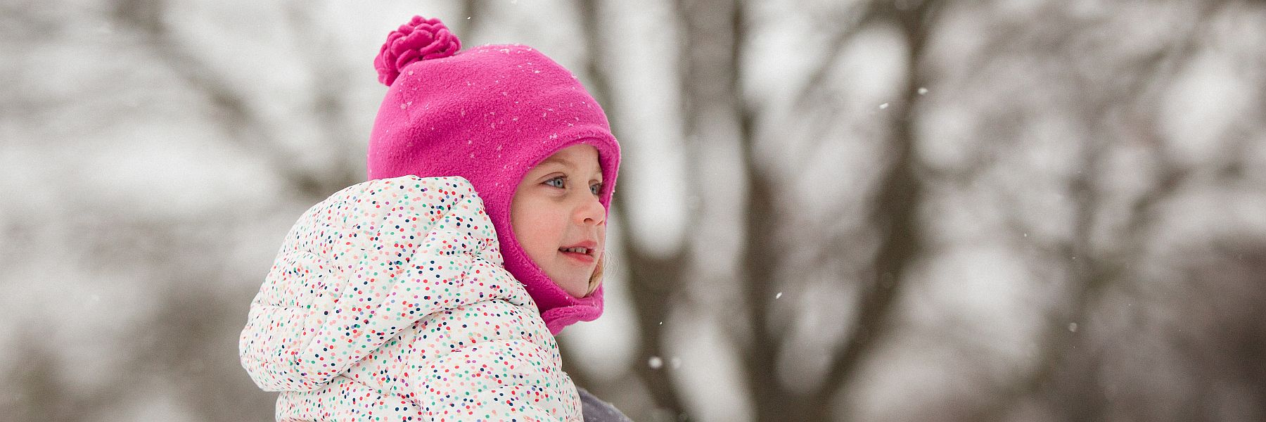 Encourage Outdoor play by dressing your kids in clothes engineered for warmth.  Puffin Gear Polartec Fleece Hats will keep your kids warm and dry.  Made in Canada for cold weather. Machine washable, quick dry. The best kids winter hats.  Blossom Hat